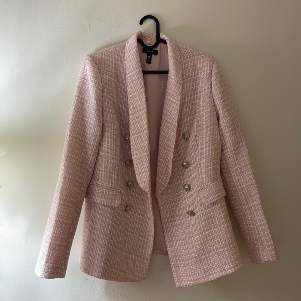 Fashionable chic